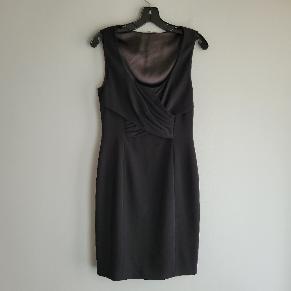 Elie Tahari Scoop Neck Black Dress with Twist Detail in Front--Size 4